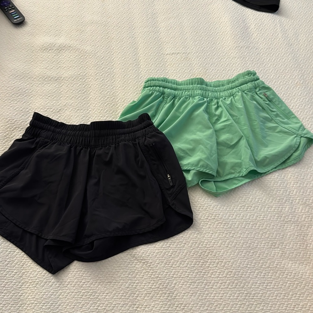 Lululemon running shorts- size 8